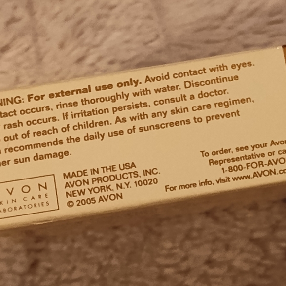NWT! 2- AVON Anew Set (Each .24oz) - Picture 9 of 9
